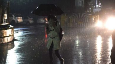 Photo of दिल्ली गाजियाबाद गुरुग्राम फरीदाबाद और नोएडा समेत कई जगहों पर हो रही तेज बारिश, जानें- 28 जनवरी तक कैसा रहेगा मौसम