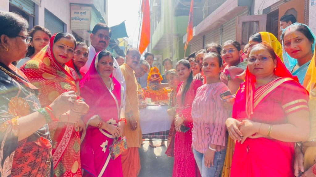 worship-performed-at-panchmukhi-hanuman-temple-and-consecrate-the-idols