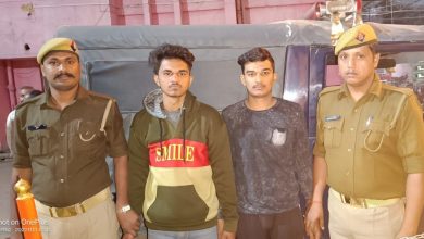Photo of मिर्जापुर: असलहों की तस्करी करने वाले चार तस्कर गिरफ्तार, चार अदद तमंचा संग पिस्टल बरामद