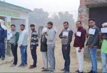 Photo of मैनपुरी में कड़ी सुरक्षा के बीच मतदान जारी
