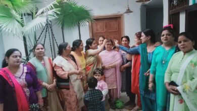 Photo of नारी जागृति संस्था की सदस्यों ने जमकर खेली फूलों की होली,एक दूसरे को होली की शुभकामनाएं दी