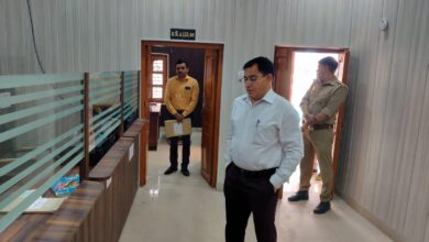 Photo of मुख्य विकास अधिकारी ने किया विकास भवन एवंविकासखण्ड बलियाखेडी का औचक निरीक्षण