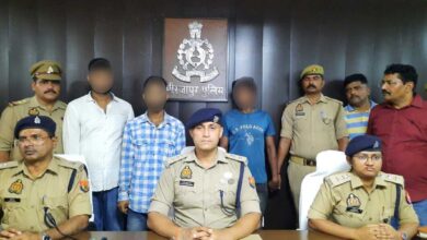 Photo of मिर्जापुर : धर्मांन्तरण एवं लव जिहाद मामले मे मिर्जापुर पुलिस ने 3 अभियुक्तो को किया गिरफ्तार