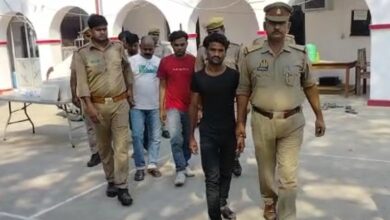 Photo of बहराइच : जाली नोट बना रहे पांच लोग गिरफ्तार, बरामद हुआ उपकरण