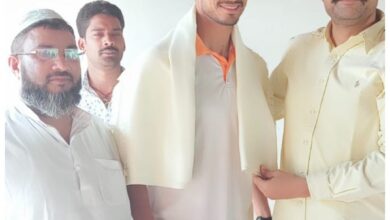 Photo of अयोध्या : नौकायन में सिल्वर पदक विजेता ऐबाद खान नें बढ़ाया जनपद का मान, विधायक नें किया सम्मान