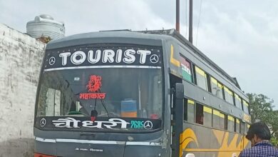 Photo of सीतापुर : परिवहन विभाग की कार्रवाई के बाद भी नहीं रूक रहा हैं बसों का अवैध संचालन