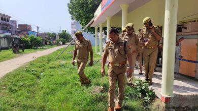 Photo of फतेहपुर: पुलिस अधीक्षक ने किया पुलिस लाइन स्थित कार्यालयों का निरीक्षण