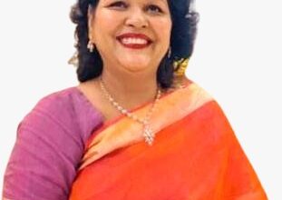 Photo of लीना सिंघल वैश्य समाज महिला उत्तर प्रदेश की पुनः प्रदेश अध्यक्ष मनोनीत ,समर्थकों में हर्ष