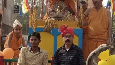 Photo of फतेहपुर : जैन समाज ने धूमधाम से निकाली भगवान पार्श्वनाथ दिगम्बर की रथ यात्रा
