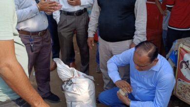 Photo of खाद्य सुरक्षा विभाग की टीम ने जनपद में अनेक स्थानों पर मारे छापे, भरे सैंपल