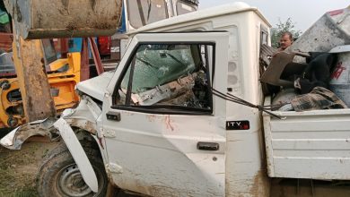 Photo of फतेहपुर : ट्रक और लोडर की भीषण भिड़ंत, चालक की मौत, एक घायल