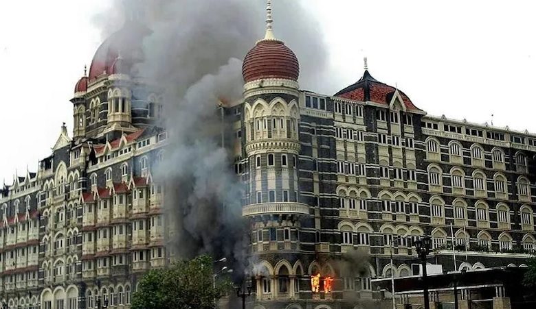 Photo of इतिहास के पन्नों में 26 नवंबर :  आज के ही दिन 2008 में मुंबई के कई स्थानों पर आतंकवादी हमलों में मारे गए थे 166 लोग