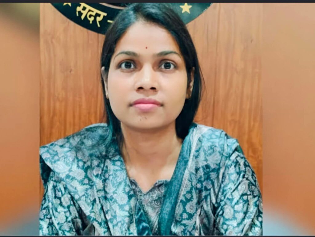 Bahraich : पयागपुर को मिली नई एसडीएम, पूजा चौधरी ने संभाली कमान; विकास कार्यों और जनसुनवाई पर रहेगा फोकस*
